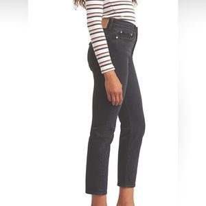 Levi’s Wedgie Fit Jeans